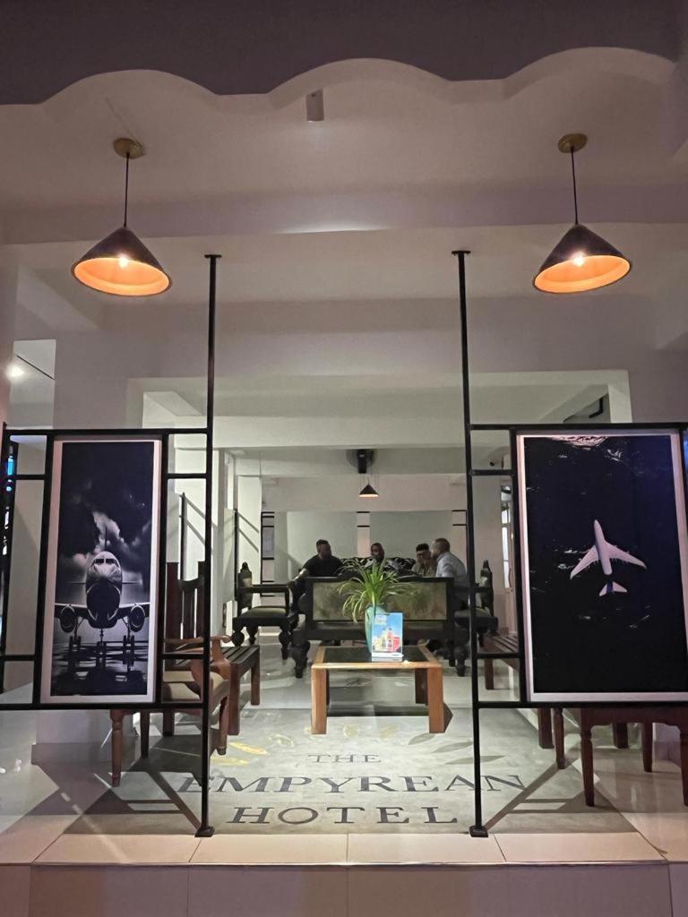 The Empyrean Airport Transit Hotel Katunayake Exterior photo